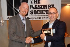 Rubenzer (right) receives 2016 TMS Haller Award from Harris